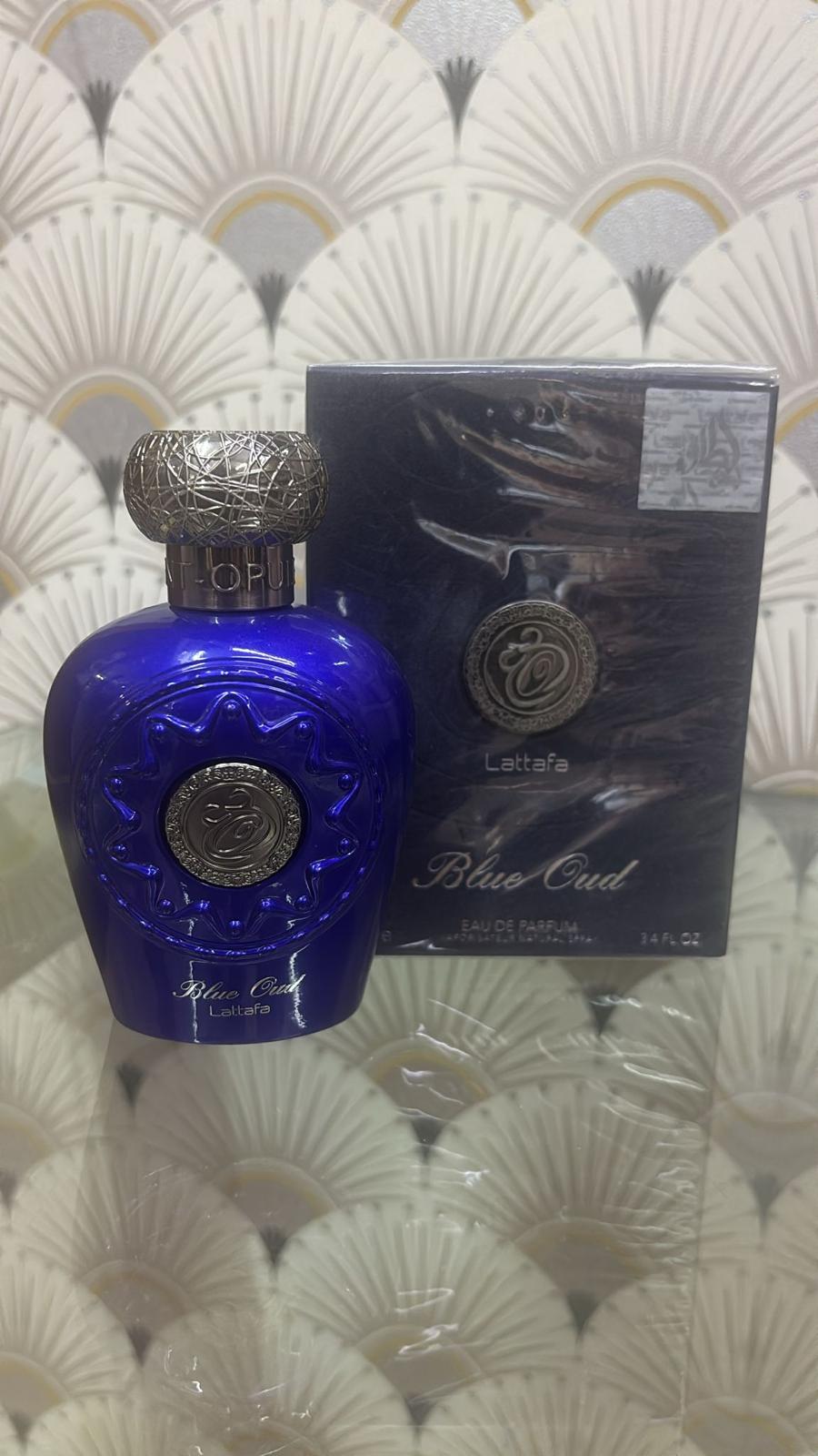 Blue Oud de Lattafa